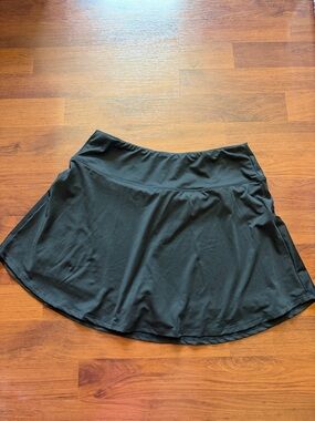 Women’s Black skirt with built in shorts and pocket